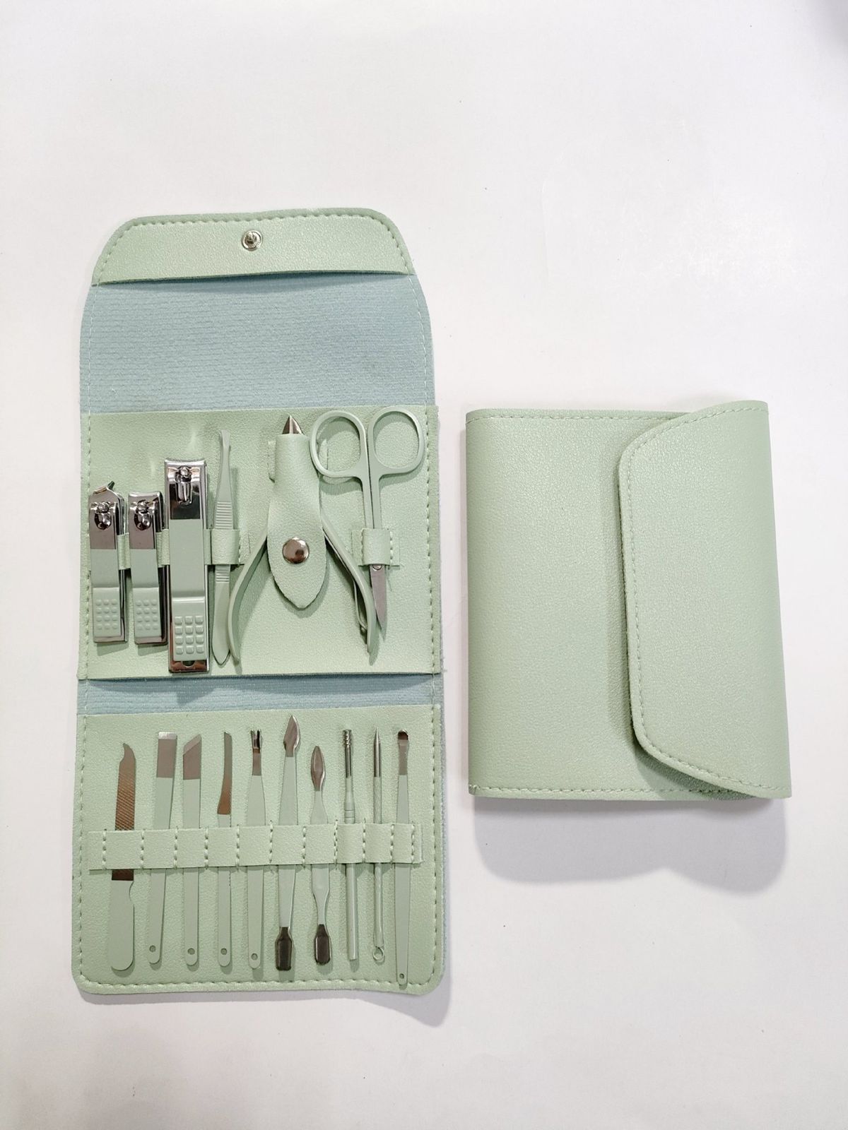 Manicure Set - 16Pcs Set